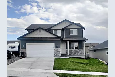 1966 E Blue Spruce Rd N, Eagle Mountain, UT 84005 - Photo 1