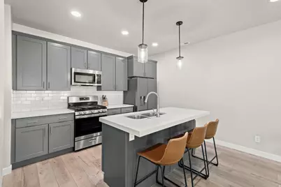 11113 S Kestrel Rise Rd, South Jordan, UT 84009 - Photo 10