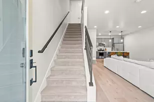 11113 S Kestrel Rise Rd, South Jordan, UT 84009 - Photo 4