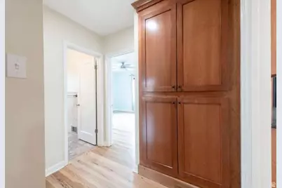 1223 S 2000 E, Salt Lake City, UT 84108 - Photo 14