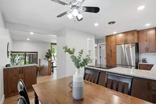 2915 E La Joya Dr S, Holladay, UT 84124 - Photo 14