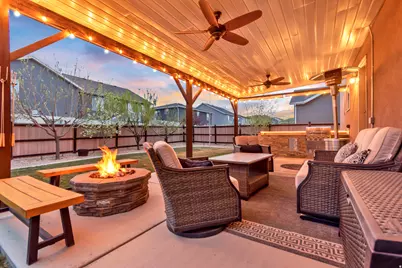 370 Stone Hollow Dr, Santaquin, UT 84655 - Photo 4