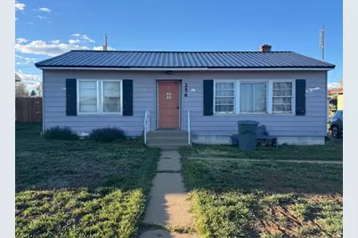 256 W Uranium Dr, Monticello, UT 84535 - Photo 1