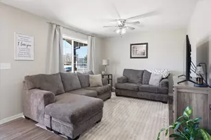 563 W 160 N, Smithfield, UT 84335 - Photo 2