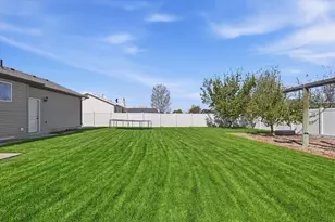 563 W 160 N, Smithfield, UT 84335 - Photo 30