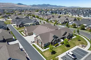 5437 W Copper Gulch Ln S, Herriman, UT 84096 - Photo 6