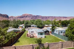 476 N Cliffview Dr, Moab, UT 84532 - Photo 1