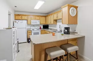 3304 S Hunter Villa Ln, West Valley, UT 84128 - Photo 6