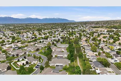 3304 S Hunter Villa Ln #D, West Valley, UT 84128 - Photo 32