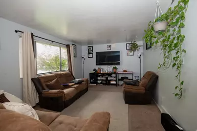 1915 W Hyannis Ave, West Valley, UT 84119 - Photo 4