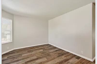 90 W Cottage Ave, Sandy, UT 84070 - Photo 6