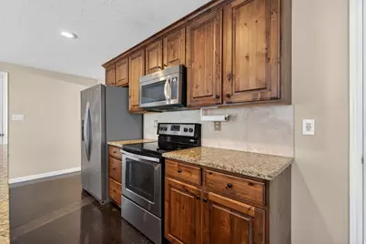 90 W Cottage Ave, Sandy, UT 84070 - Photo 42