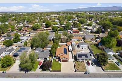 90 W Cottage Ave, Sandy, UT 84070 - Photo 68
