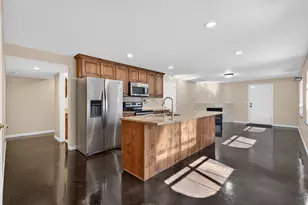 90 W Cottage Ave, Sandy, UT 84070 - Photo 36