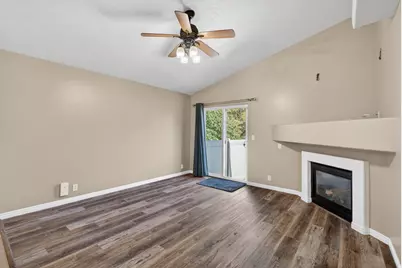90 W Cottage Ave, Sandy, UT 84070 - Photo 18