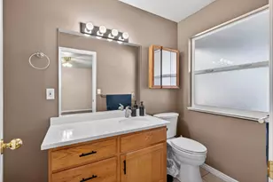 90 W Cottage Ave, Sandy, UT 84070 - Photo 24