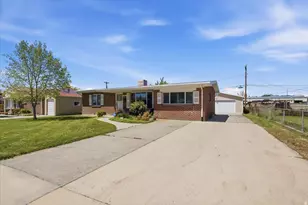 174 W American Ave, Murray, UT 84107 - Photo 2