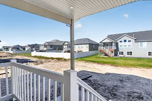 713 S 3500 W, West Weber, UT 84401 - Photo 4
