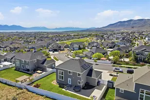 1166 W Highpass Dr, Saratoga Springs, UT 84045 - Photo 48