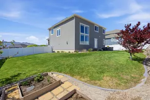1166 W Highpass Dr, Saratoga Springs, UT 84045 - Photo 46