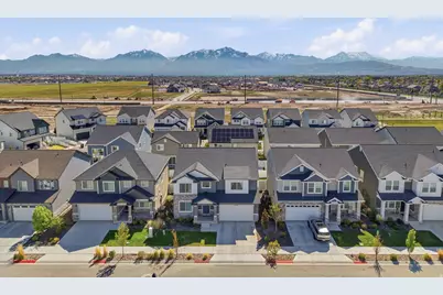 12303 S Varitek Dr, Herriman, UT 84096 - Photo 2