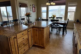 29 W Tamarind Way, Garden City, UT 84028 - Photo 4