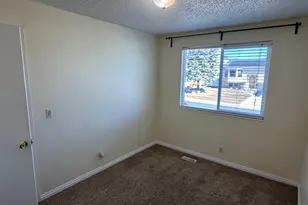 3357 W 6960 S, West Jordan, UT 84084 - Photo 20