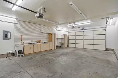 8897 S 1240 W, West Jordan, UT 84088 - Photo 32