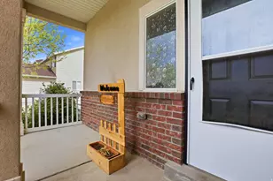 6027 Bayshore Dr, Stansbury Park, UT 84074 - Photo 24
