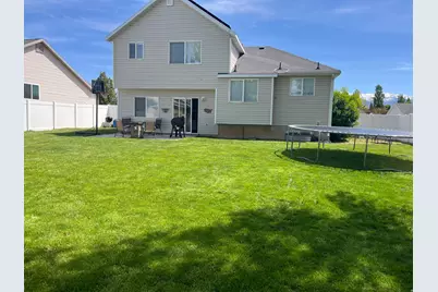 1097 N 3450 W, Layton, UT 84041 - Photo 32