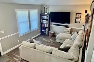 1097 N 3450 W, Layton, UT 84041 - Photo 4