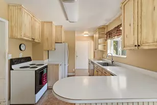 859 E 8600 S, Sandy, UT 84094 - Photo 10