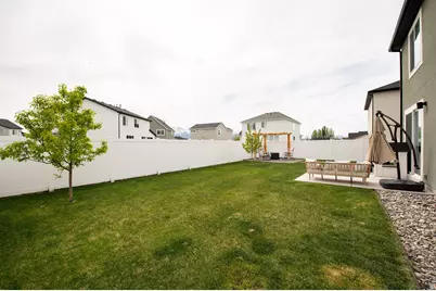 384 W Ropelato Dr, Nibley, UT 84321 - Photo 20