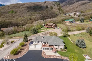 652 N Radford Ln, Eden, UT 84310 - Photo 60