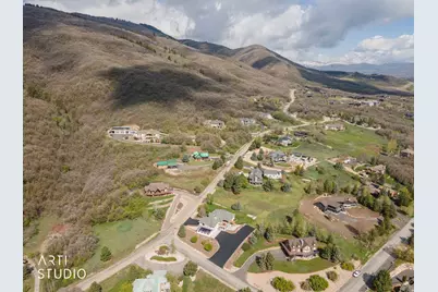 652 N Radford Ln, Eden, UT 84310 - Photo 66
