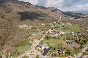 652 N Radford Ln, Eden, UT 84310 - Photo 66