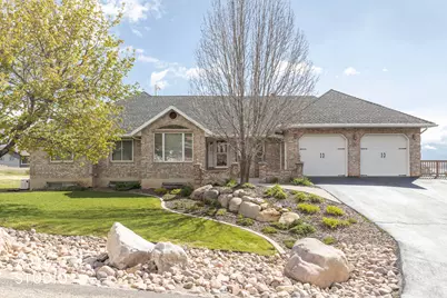 652 N Radford Ln, Eden, UT 84310 - Photo 4