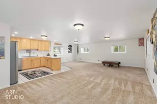 652 N Radford Ln, Eden, UT 84310 - Photo 40