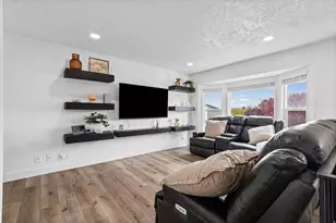 3585 W Silverglen Circle, Taylorsville, UT 84129 - Photo 8