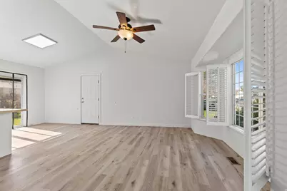363 S 675 E, Hyrum, UT 84319 - Photo 2