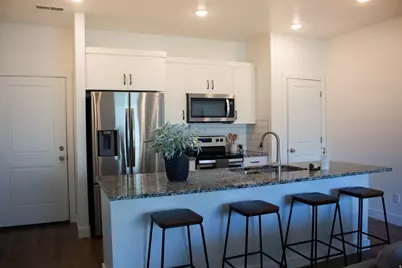 335 S 1540 E, Hyrum, UT 84319 - Photo 4