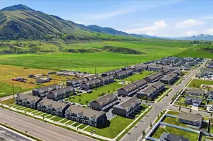 335 S 1540 E, Hyrum, UT 84319 - Photo 36