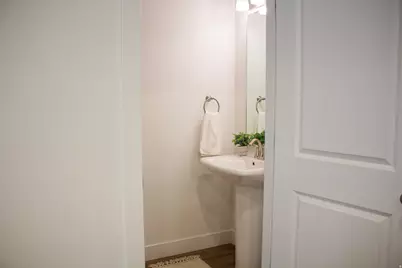 335 S 1540 E, Hyrum, UT 84319 - Photo 14