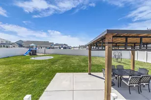 3377 S 2400 W, West Haven, UT 84401 - Photo 32