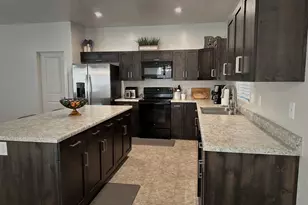 528 S Riverbed Dr, Washington, UT 84780 - Photo 6