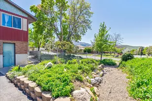 11 S Clark Ln, Elk Ridge, UT 84651 - Photo 32