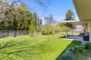 263 Stewart Dr, River Heights, UT 84321 - Photo 22