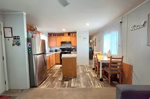 597 N State St, Orem, UT 84057 - Photo 8