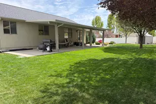 7766 S 5320 W, West Jordan, UT 84081 - Photo 32