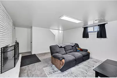 667 N 100 E, Logan, UT 84321 - Photo 32